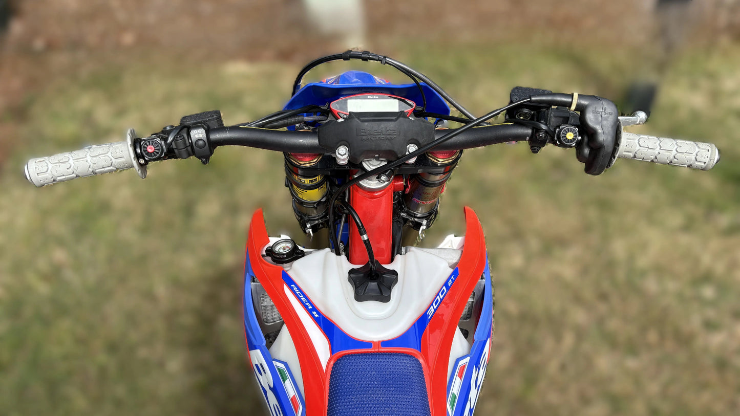 Overview of the Start/Kill Switch for Beta RR Enduro Motorcycles
